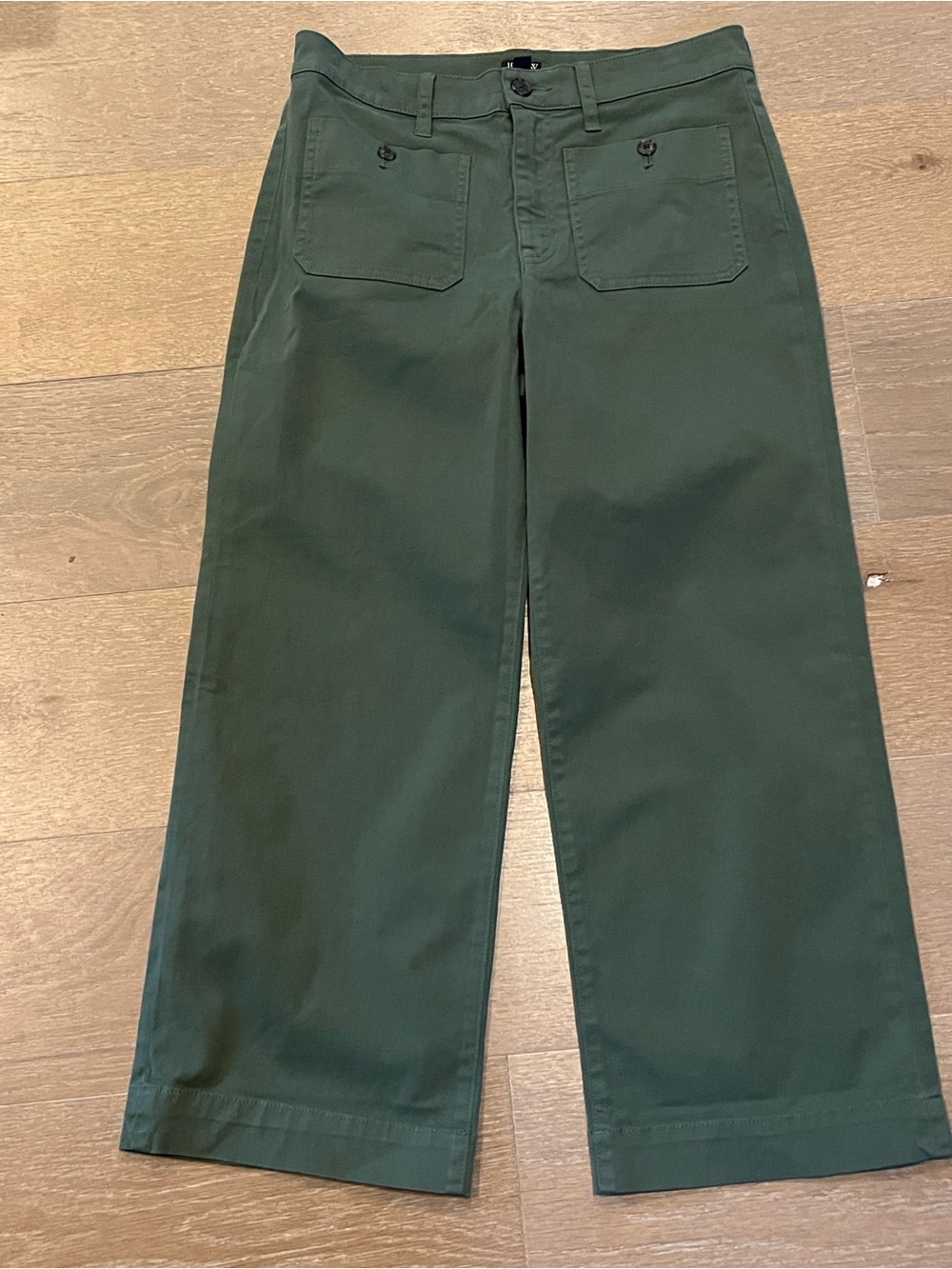 NWT J. Crew Copped Chino Pants Olive Green size 27P